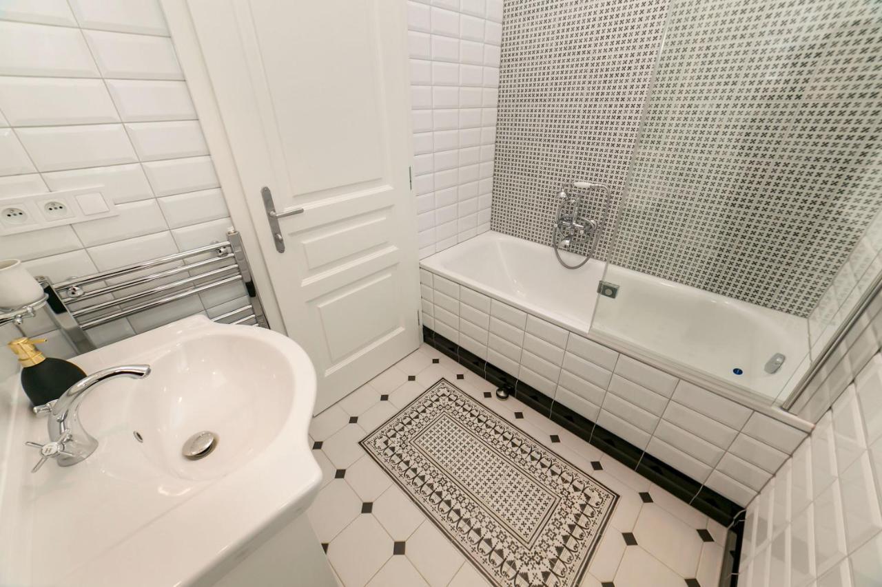 New Apartment 1 - Self Check In, Free Parking Bratislava Buitenkant foto